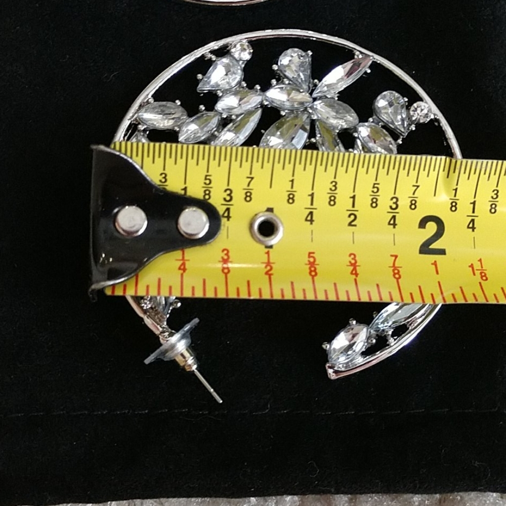 NEW Earrings Half Moon Hoop Cluster Stunning Faux Diamonds Pierced Crystals 2" - Picture 6 of 6